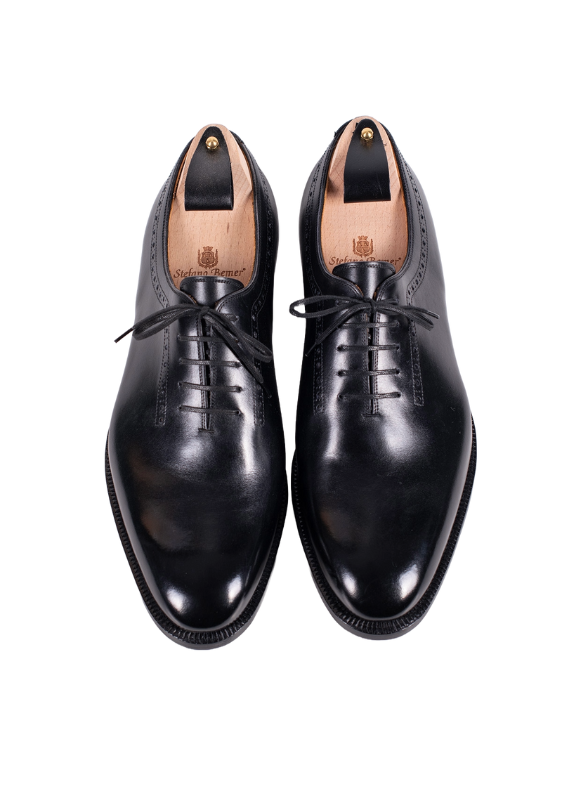 Black Brogued Wholecut Oxfords
