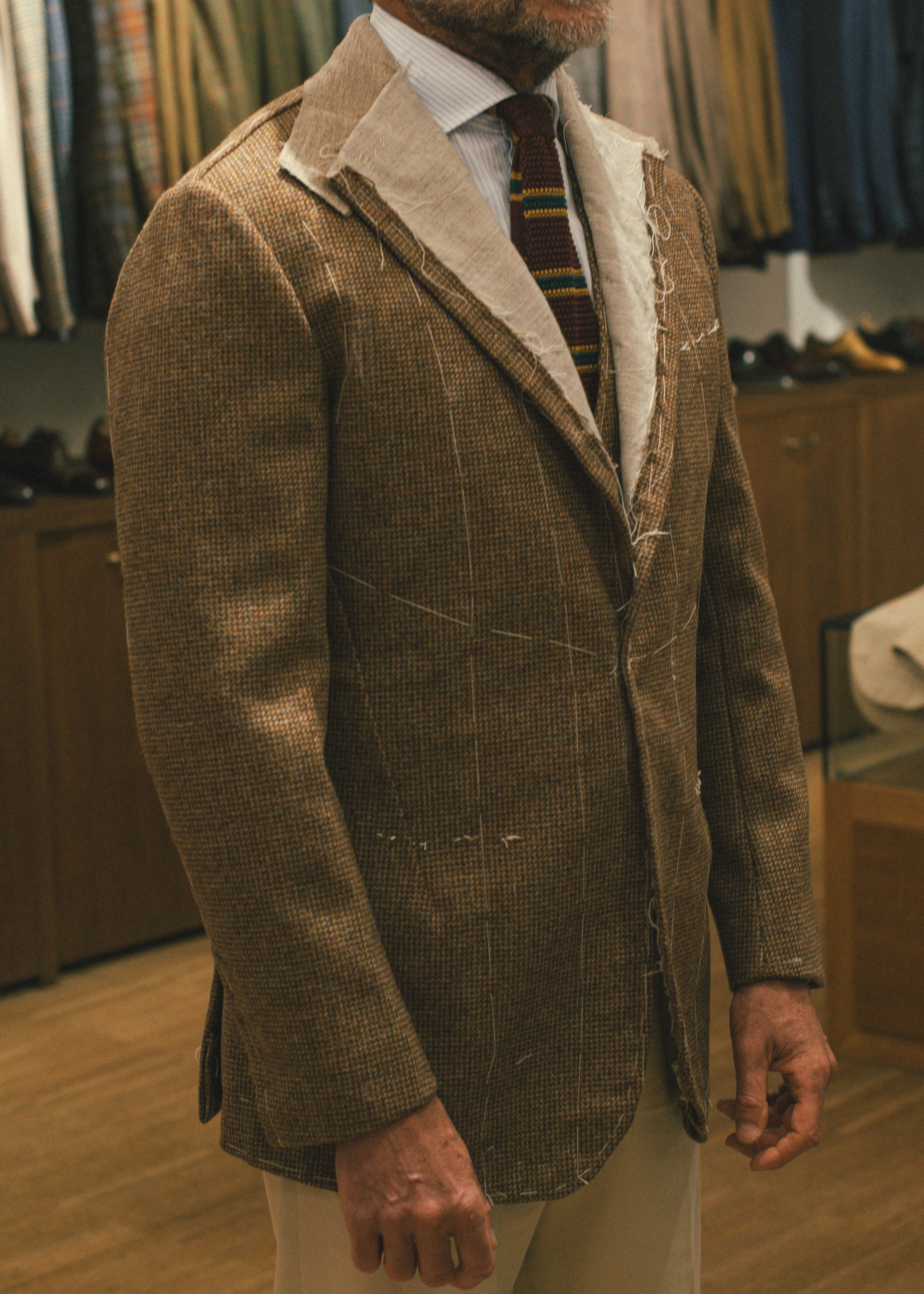 BESPOKE SUIT
