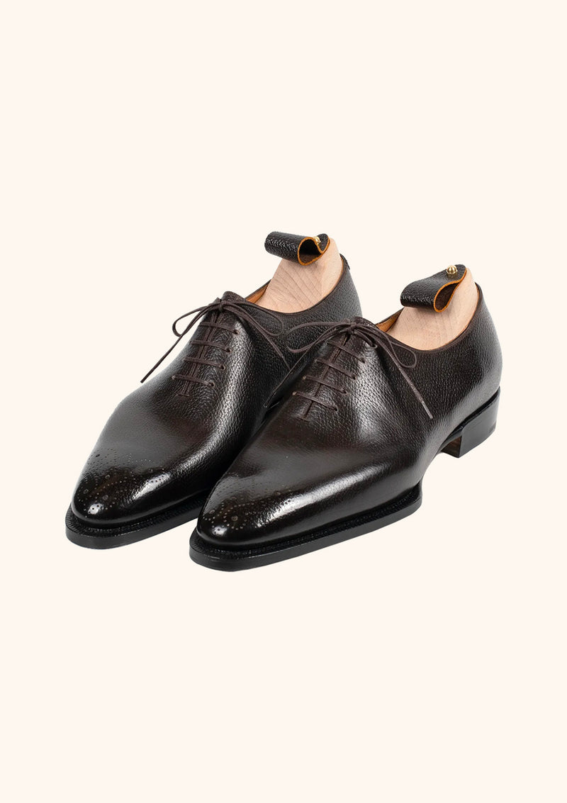 Wholecut Oxfords with Medallion