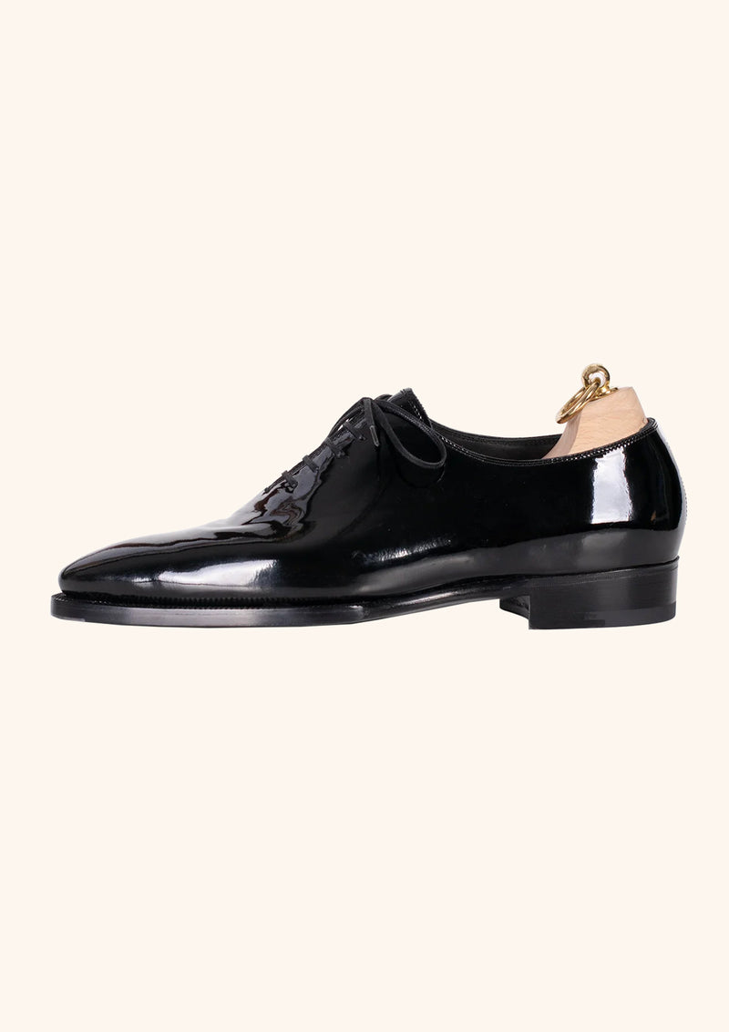Black Wholecut Oxfords