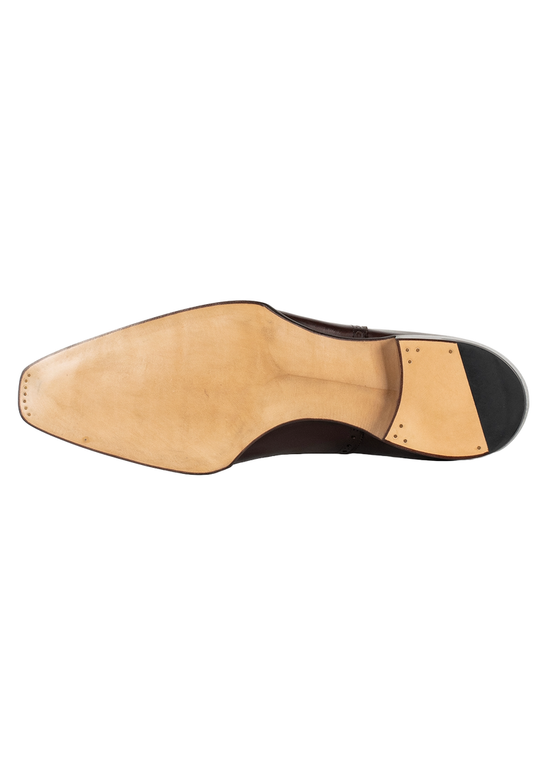 Brogued Captoe Oxfords with Medallion