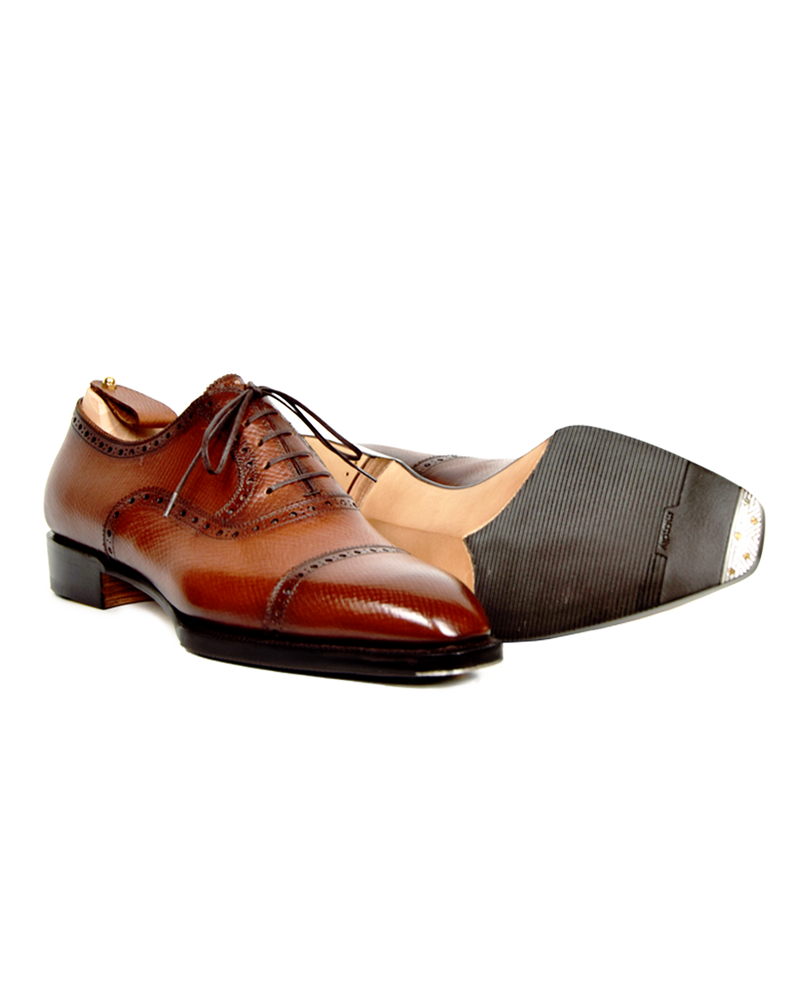 Replica Semi-brogued cap toe Oxfords with a Thin Rubber Sole