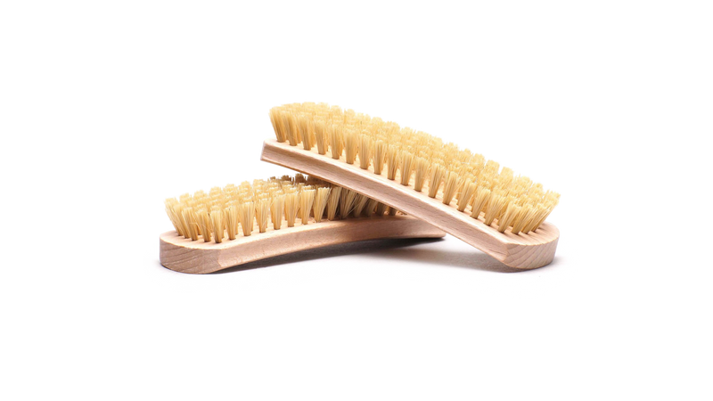 Short Bristle Brush